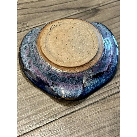 Studio Art Pottery Blue/Crystal Heart Shaped Glazed Trinket Dish Blues n Greens - Picture 4 of 5